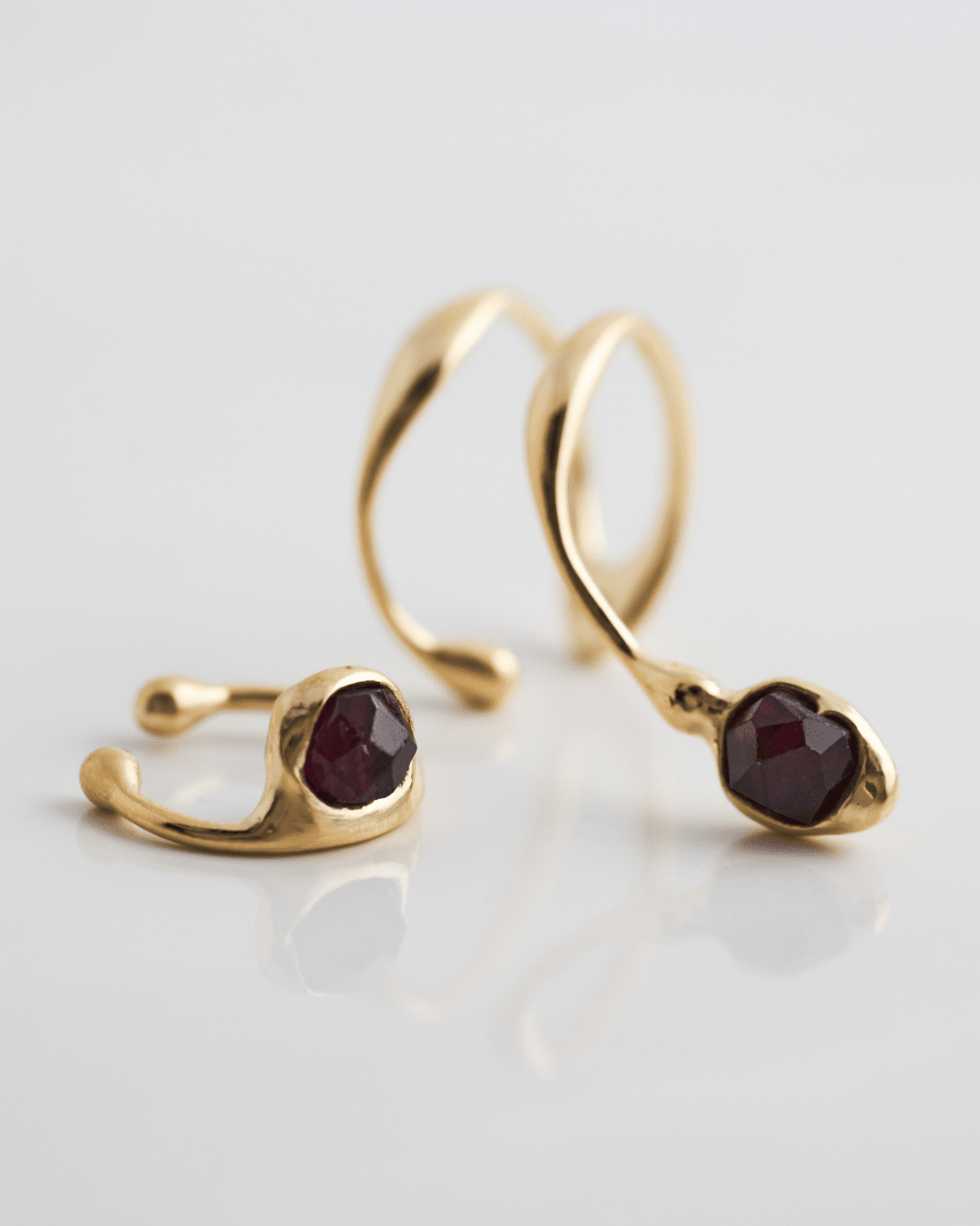 Janas Granat Set Earcuff-Set Nella & Sina