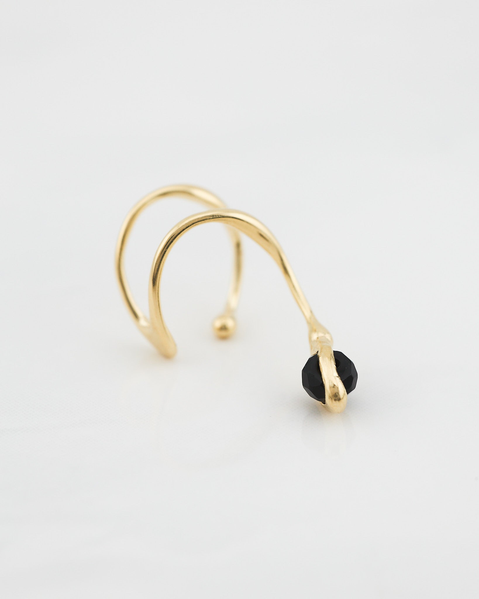 Jana Onyx Earcuff Nella & Sina