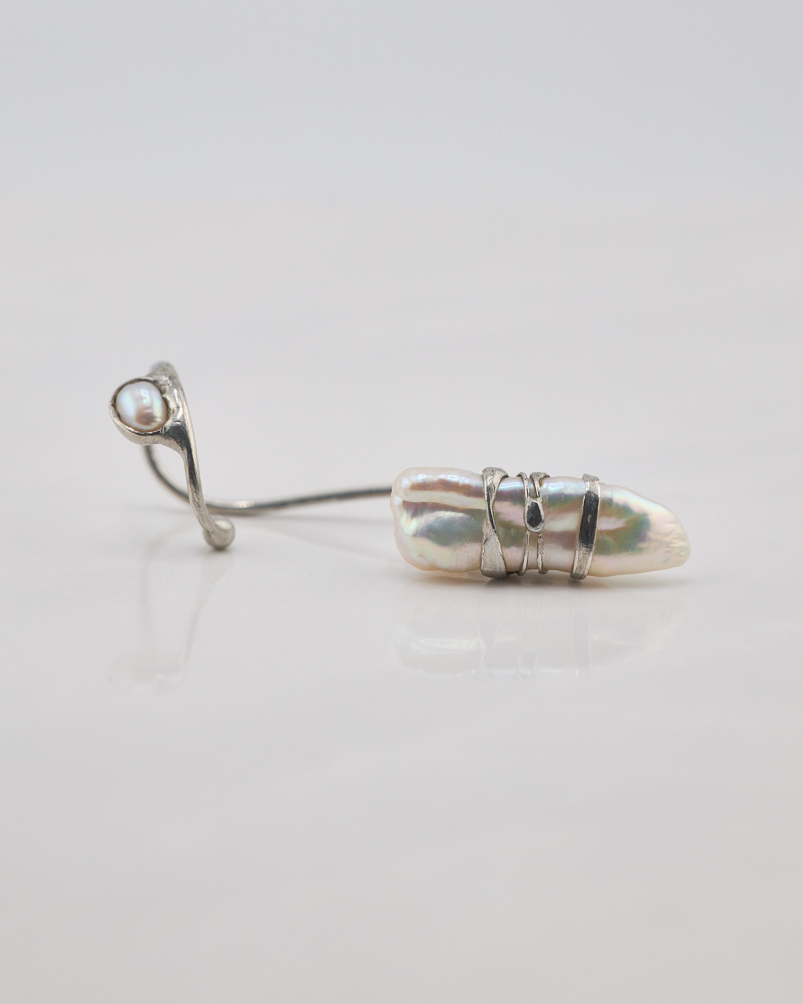 Farrell Earcuff Nella & Sina