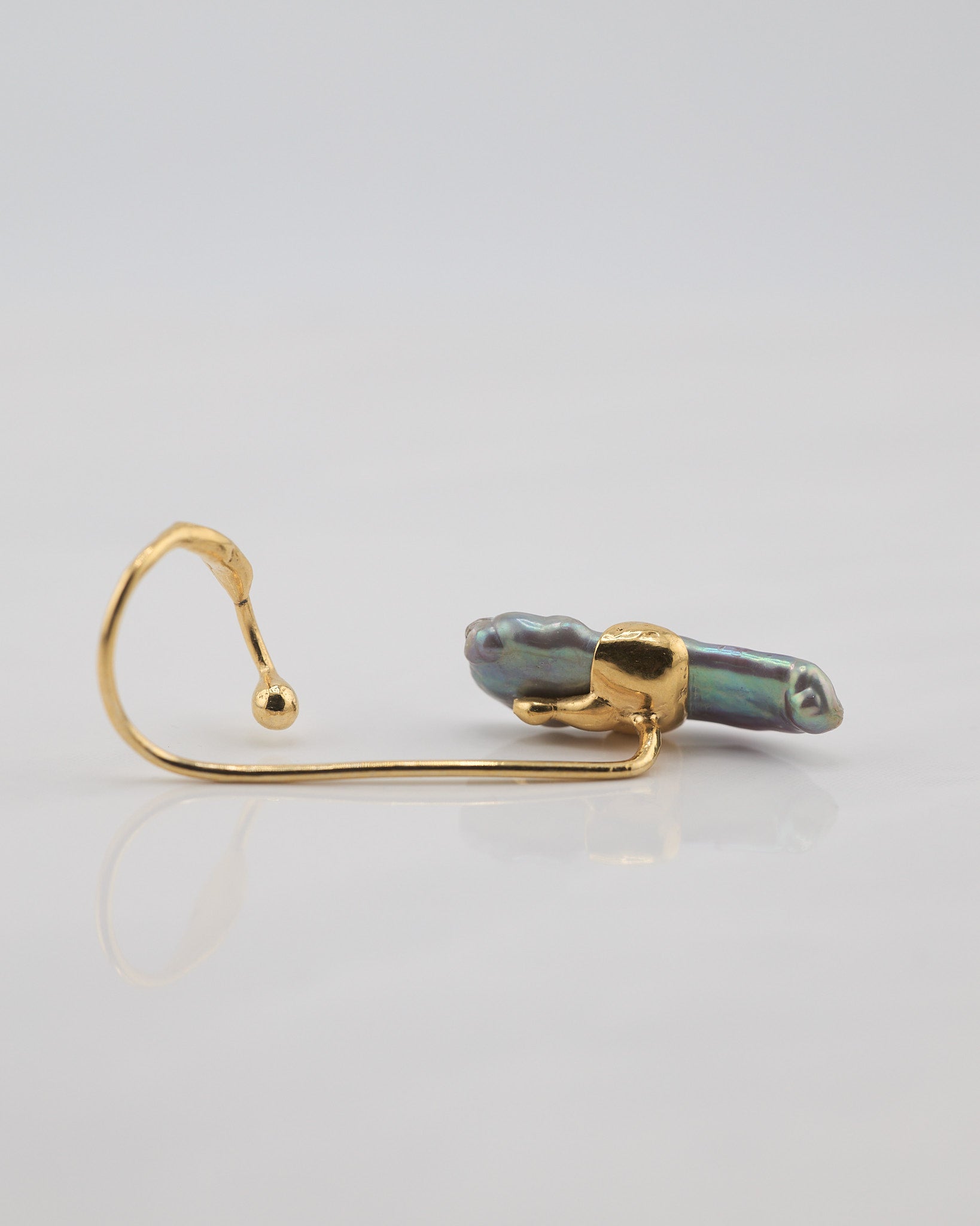 Caraquet Earcuff Nella & Sina