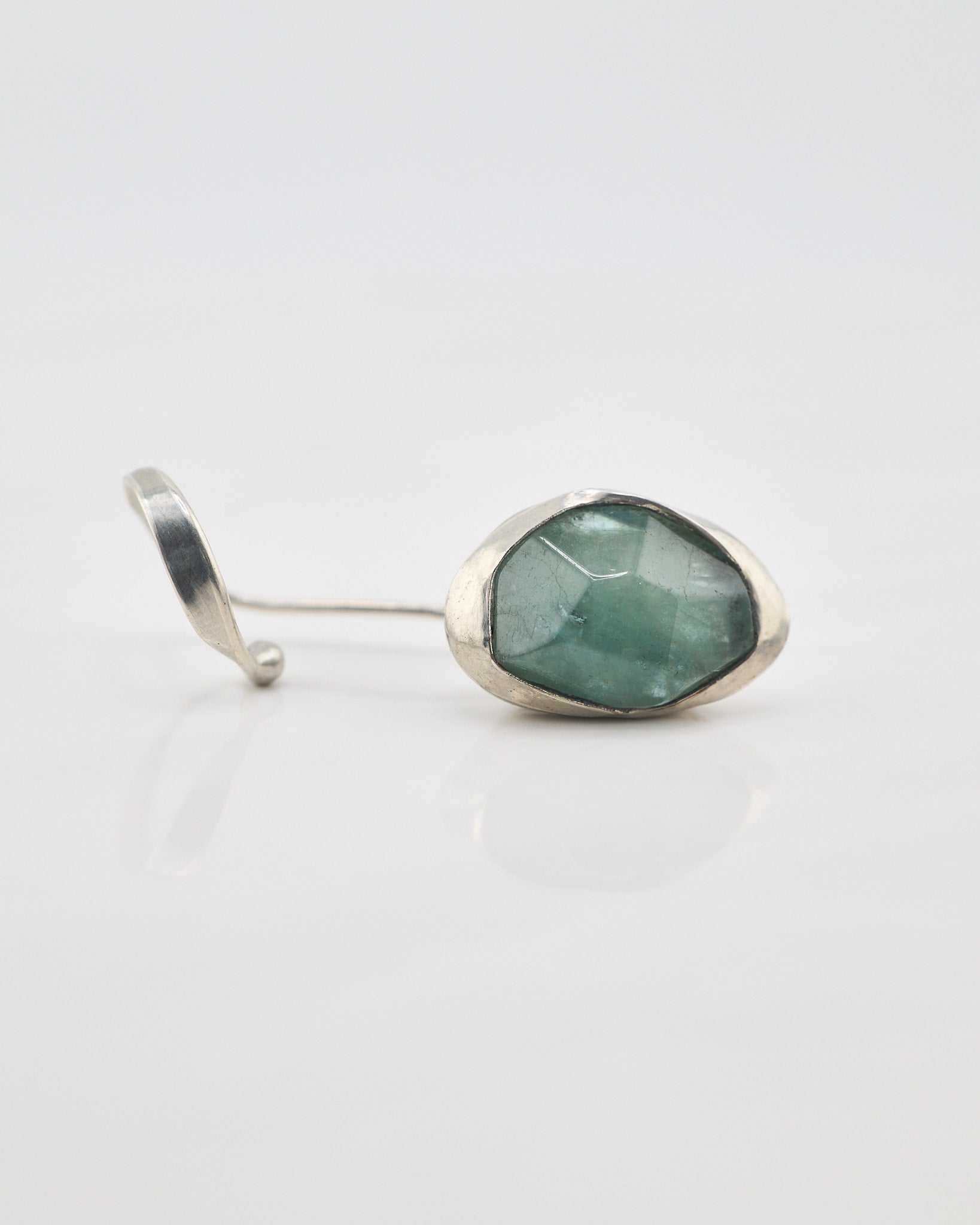 Mindemoya Earcuff Nella & Sina