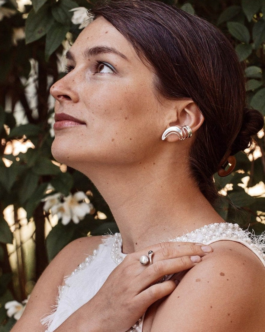 Alexandra Earcuff Nella & Sina