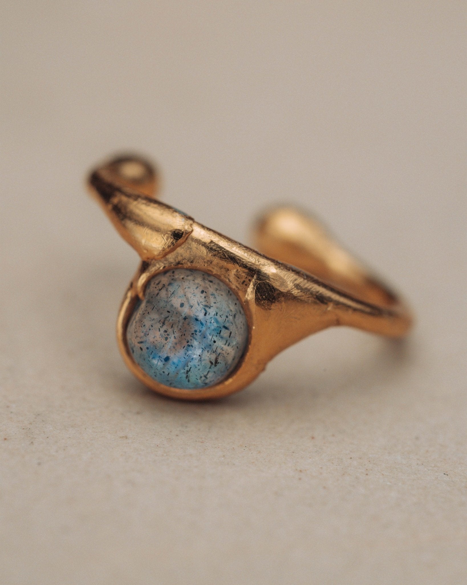 IVY Earcuff Labradorit Nella & Sina