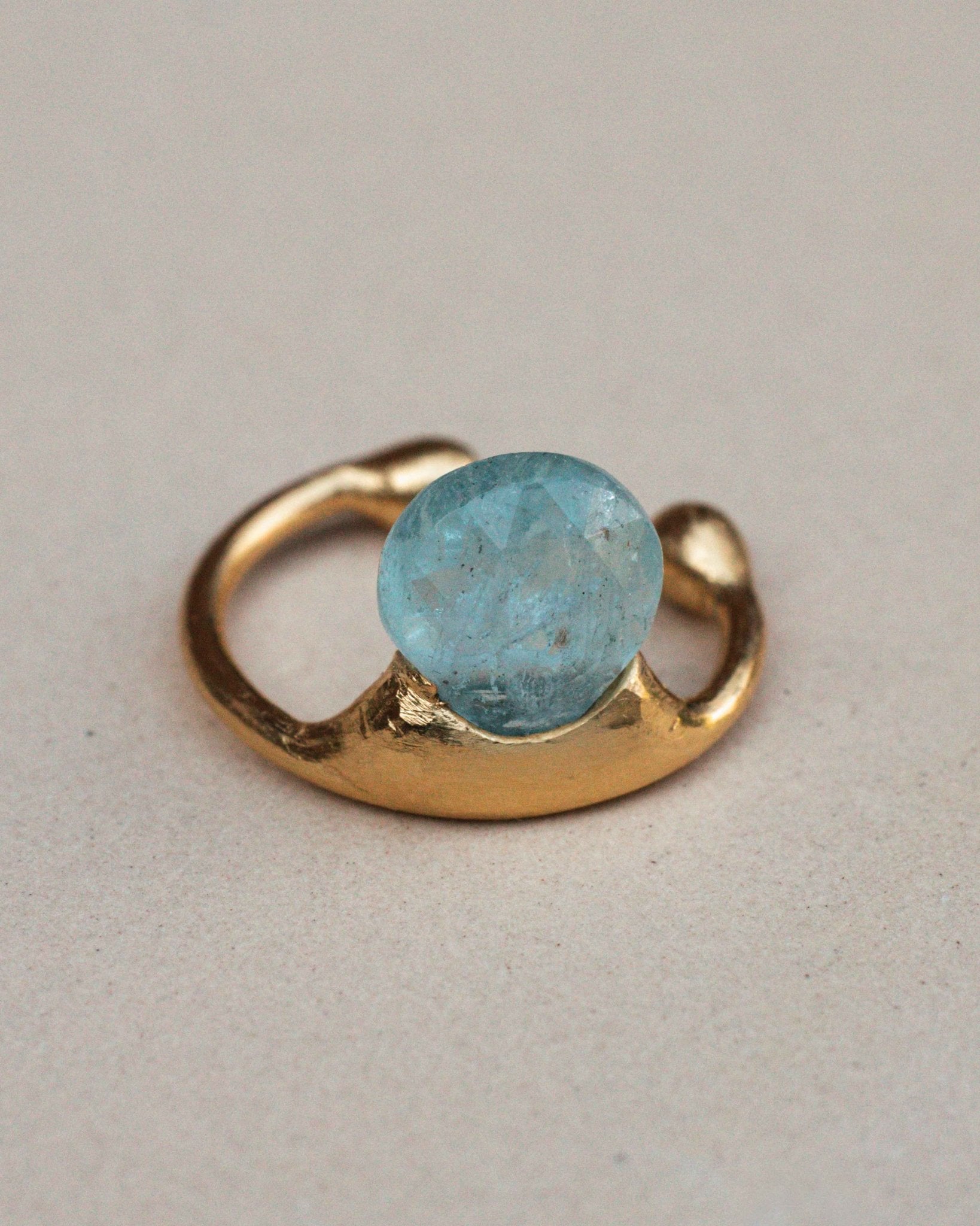 LEA Earcuff Aquamarin Nella & Sina