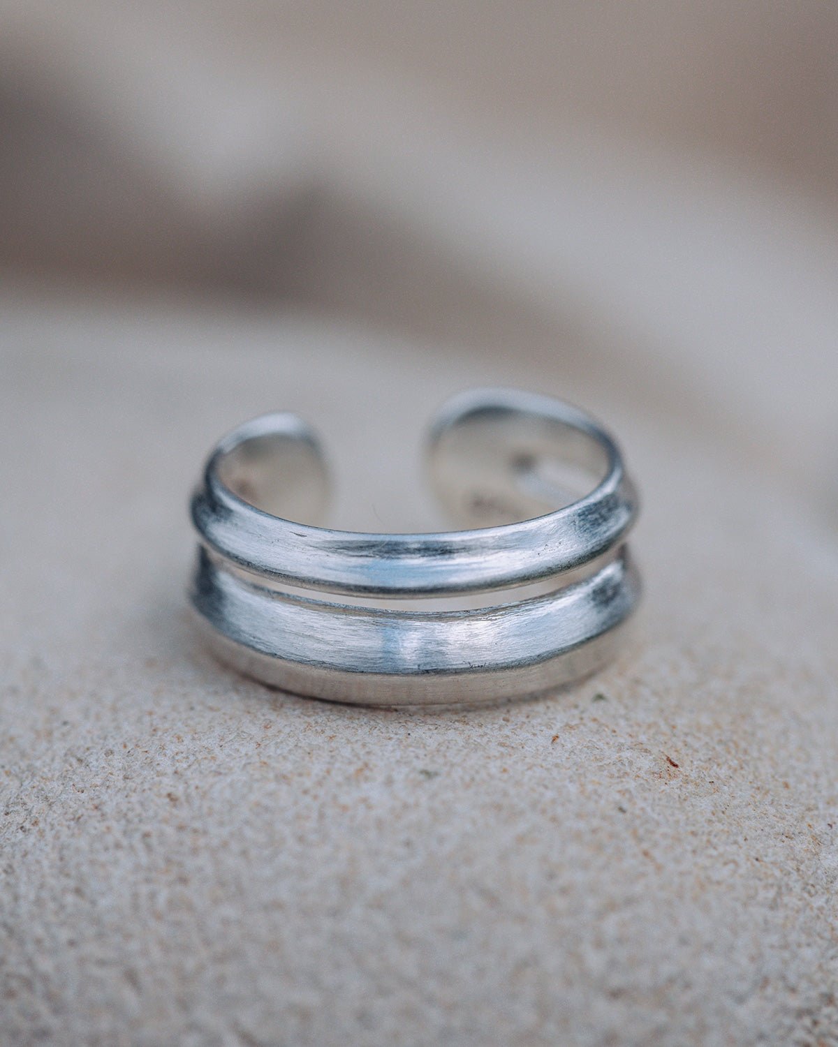 Lucy Earcuff Nella & Sina