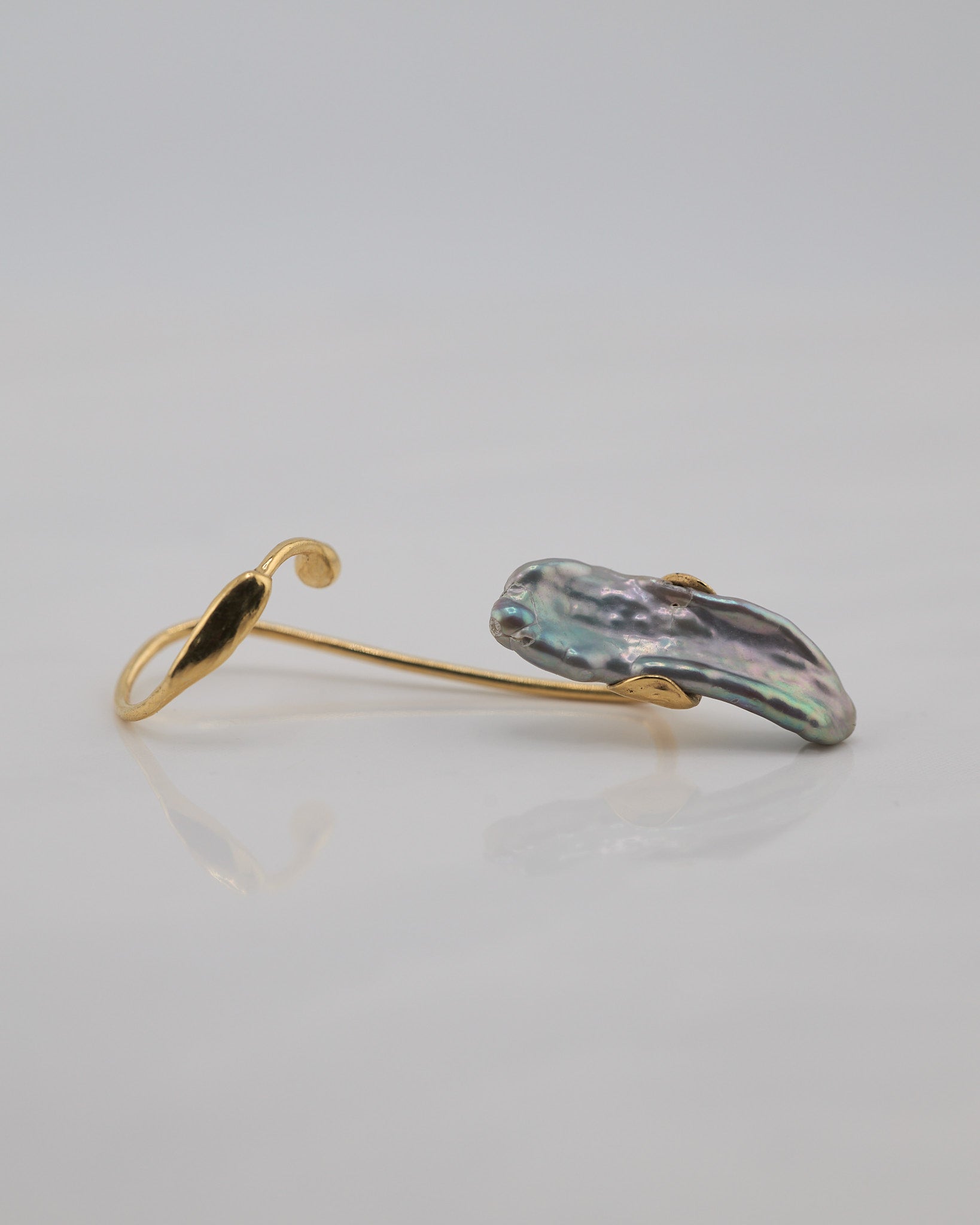 Caraquet Earcuff Nella & Sina