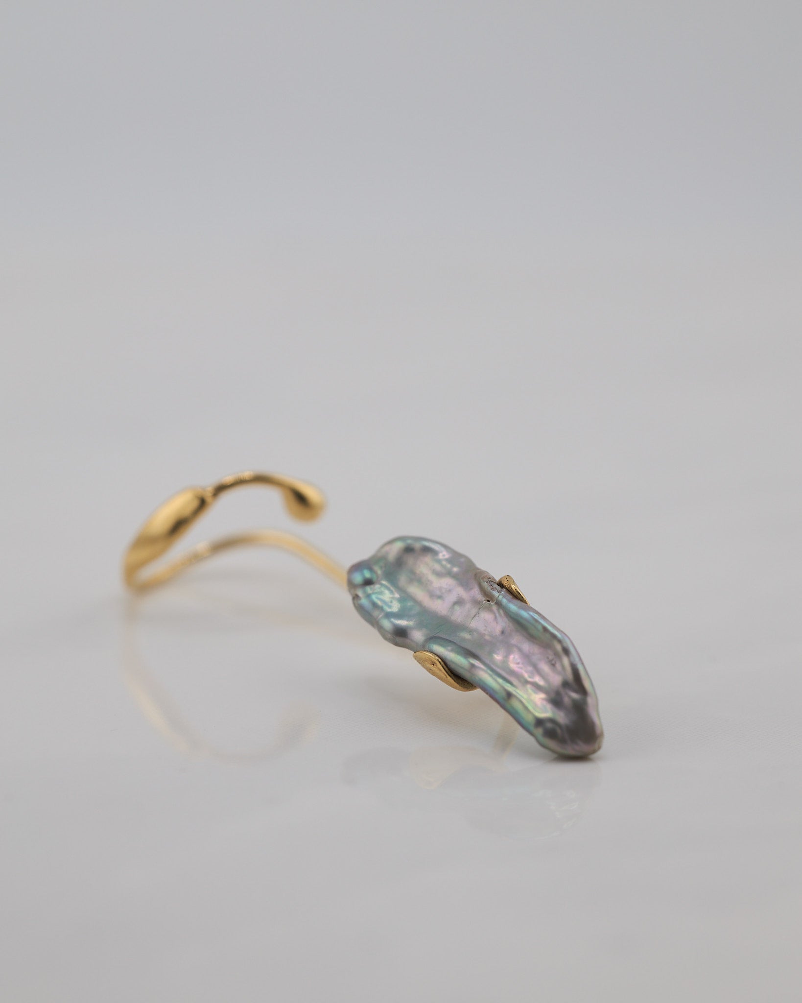 Caraquet Earcuff Nella & Sina