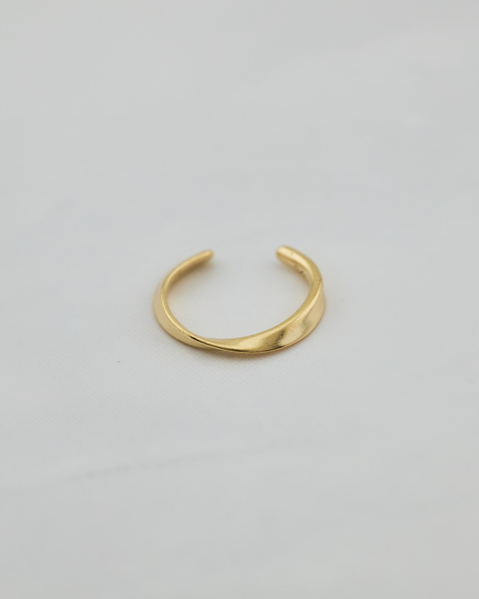Luise Earcuff Nella & Sina