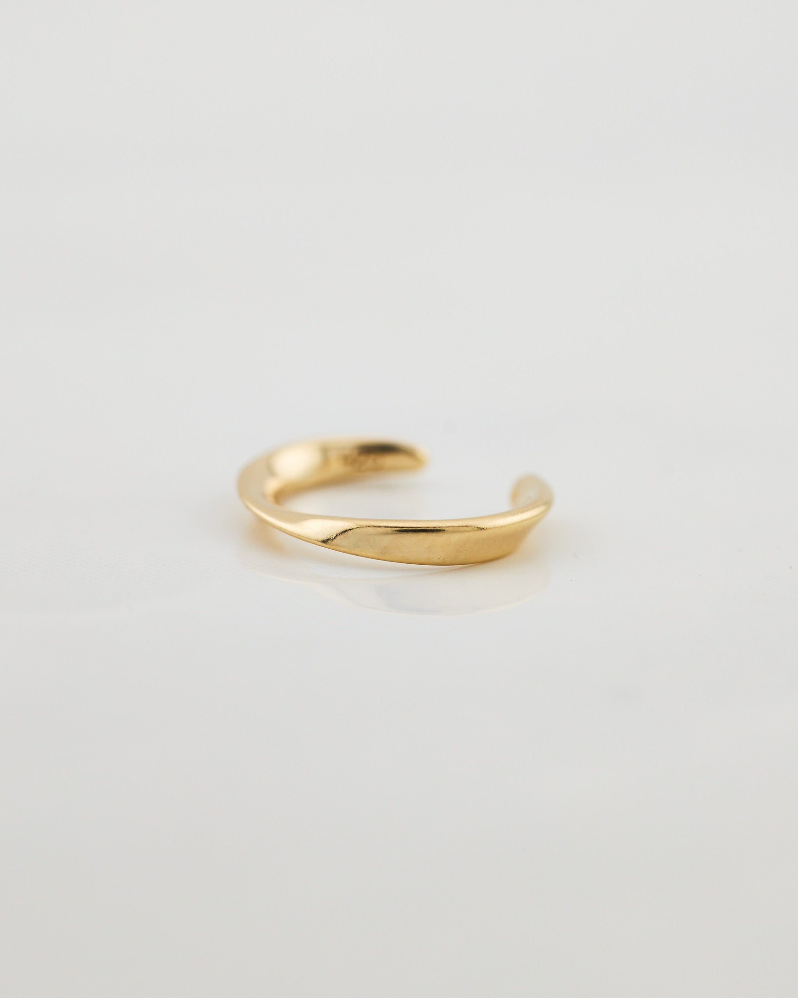 Luise Earcuff Nella & Sina