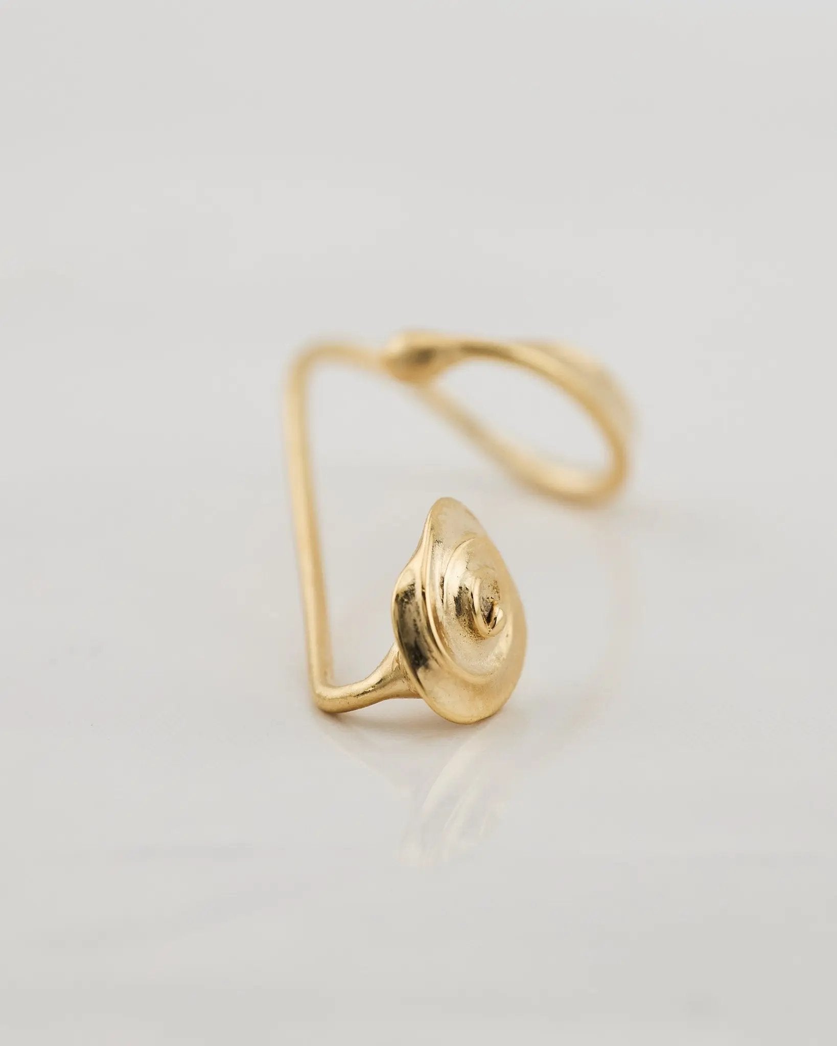 ROSEOPICTA EARCUFF