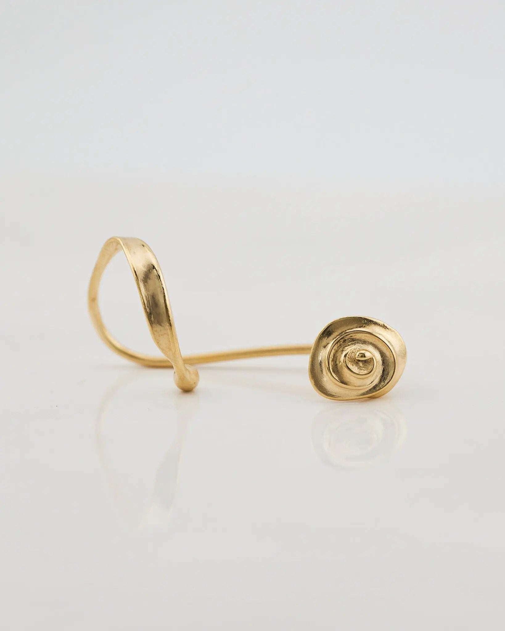 ROSEOPICTA EARCUFF