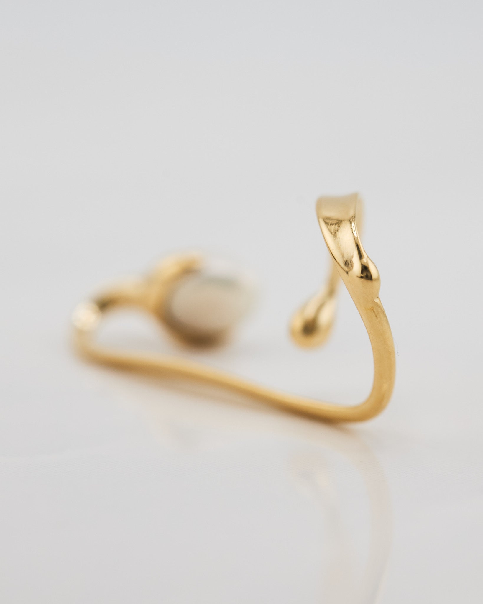 MAGNOLIA EARCUFF